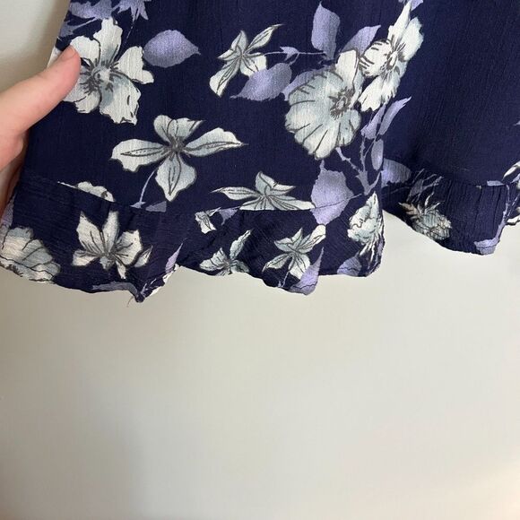 Peach Love Floral Ruffle Hem Tank - Picture 5 of 6